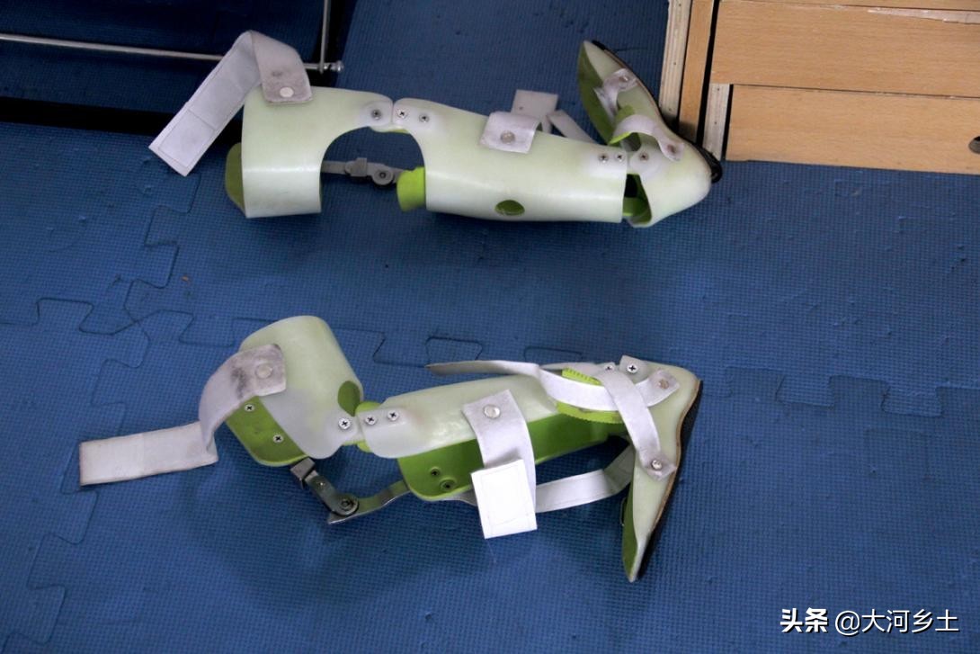 孕妇无知导致29周早产,女子怀孕27周早产