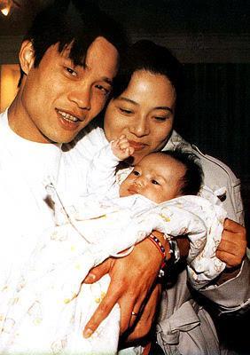 范志毅离婚,范志毅婚姻史名场面