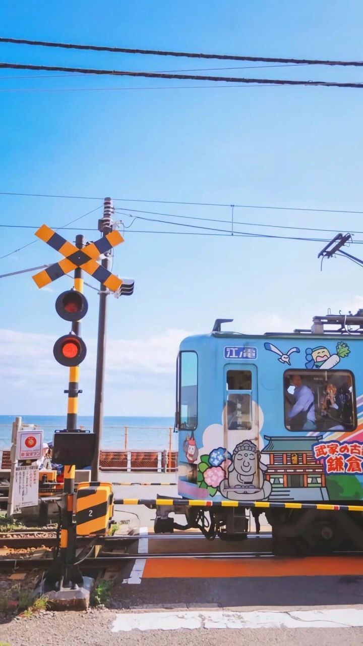 光是相遇就是一件很浪漫的事情了,原来相遇是一场宇宙级别的浪漫