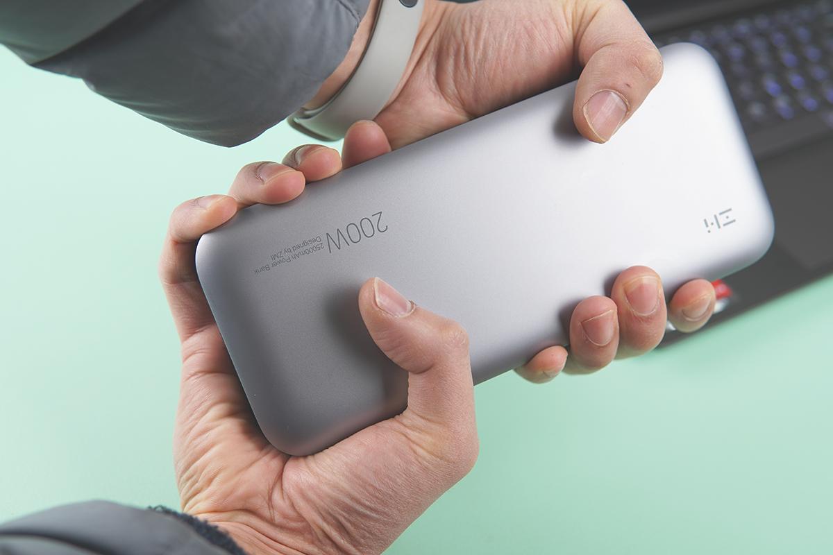 紫米200w移动电源支持iq120w吗,这块板砖有点牛