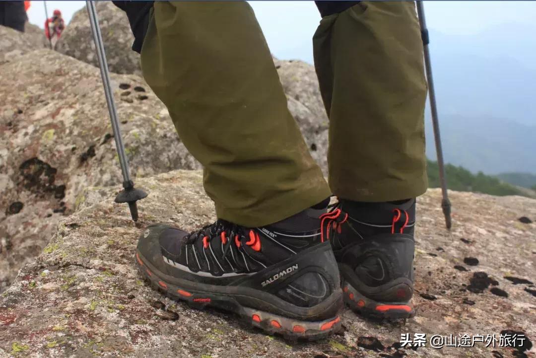 为什么徒步必须穿徒步鞋,户外徒步的基本知识