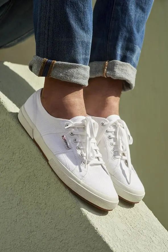又好看又百搭的小白鞋,那些超好看的又百搭的小白鞋