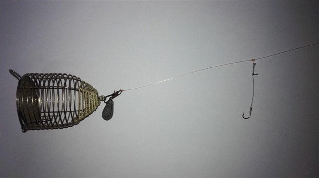 串钩的钓法与技巧视频,滑钓串钩的正确方法