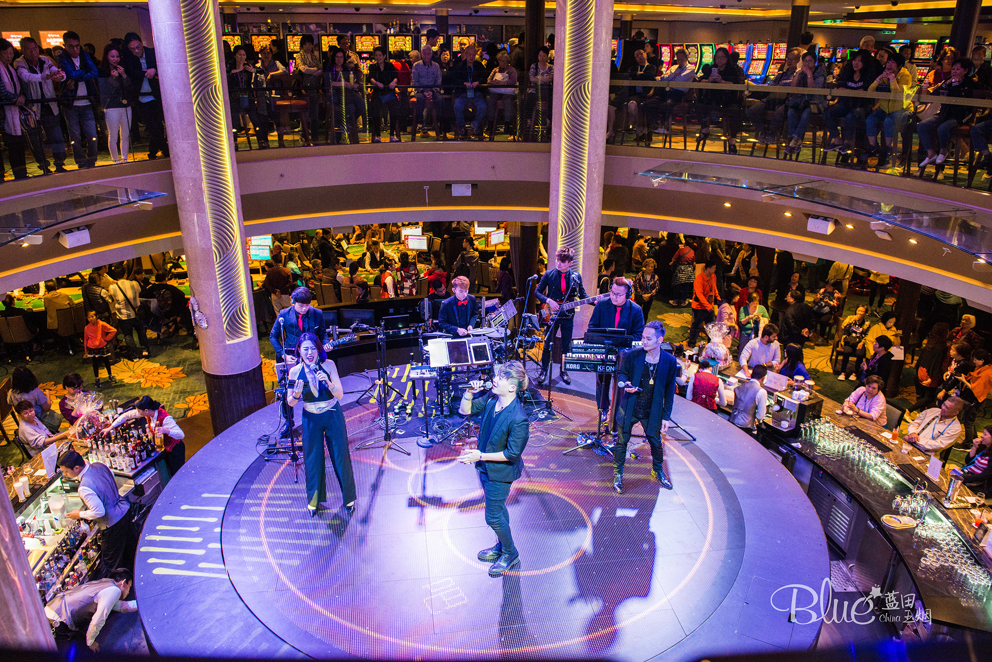 乘坐豪华邮轮,9天8夜豪华邮轮