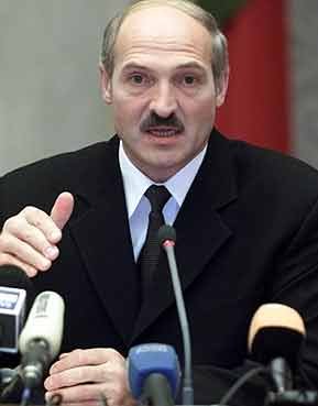 白俄罗斯卢卡申科与妻子,白俄罗斯总统卢卡申科妻子