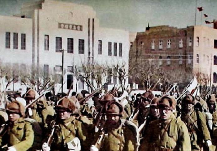 印尼杀了50万华人的原因,印尼杀了50万华人纪录片