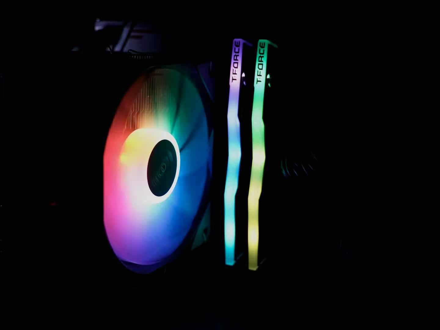 支持zen3的主板,主板支持zen3