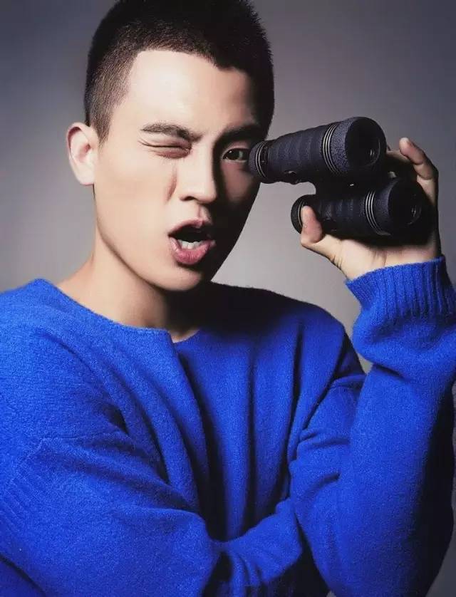 男发两侧不露头皮修剪技巧,男生发尾干枯分叉怎么剪