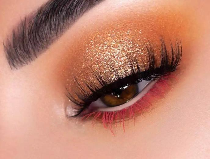 2023秋冬眼影盘推荐测评,2022流行秋季新款眼影盘红黑榜