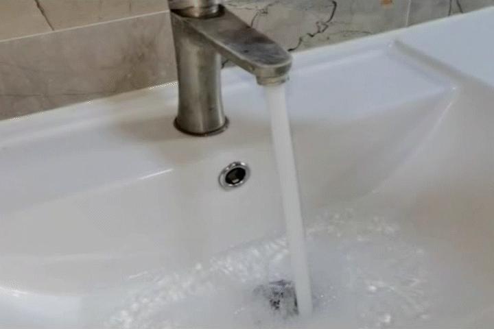 有了它家里再也没有卫生死角,有了它洗漱台再也不会乱糟糟