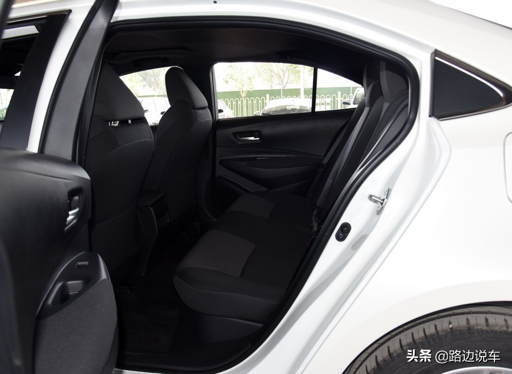 丰田雷凌7万提车,雷凌双擎11万提车