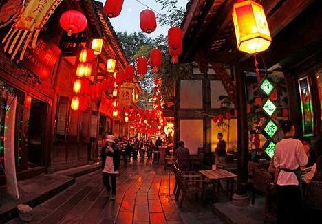 重庆旅游攻略南山,重庆南滨路长江国际