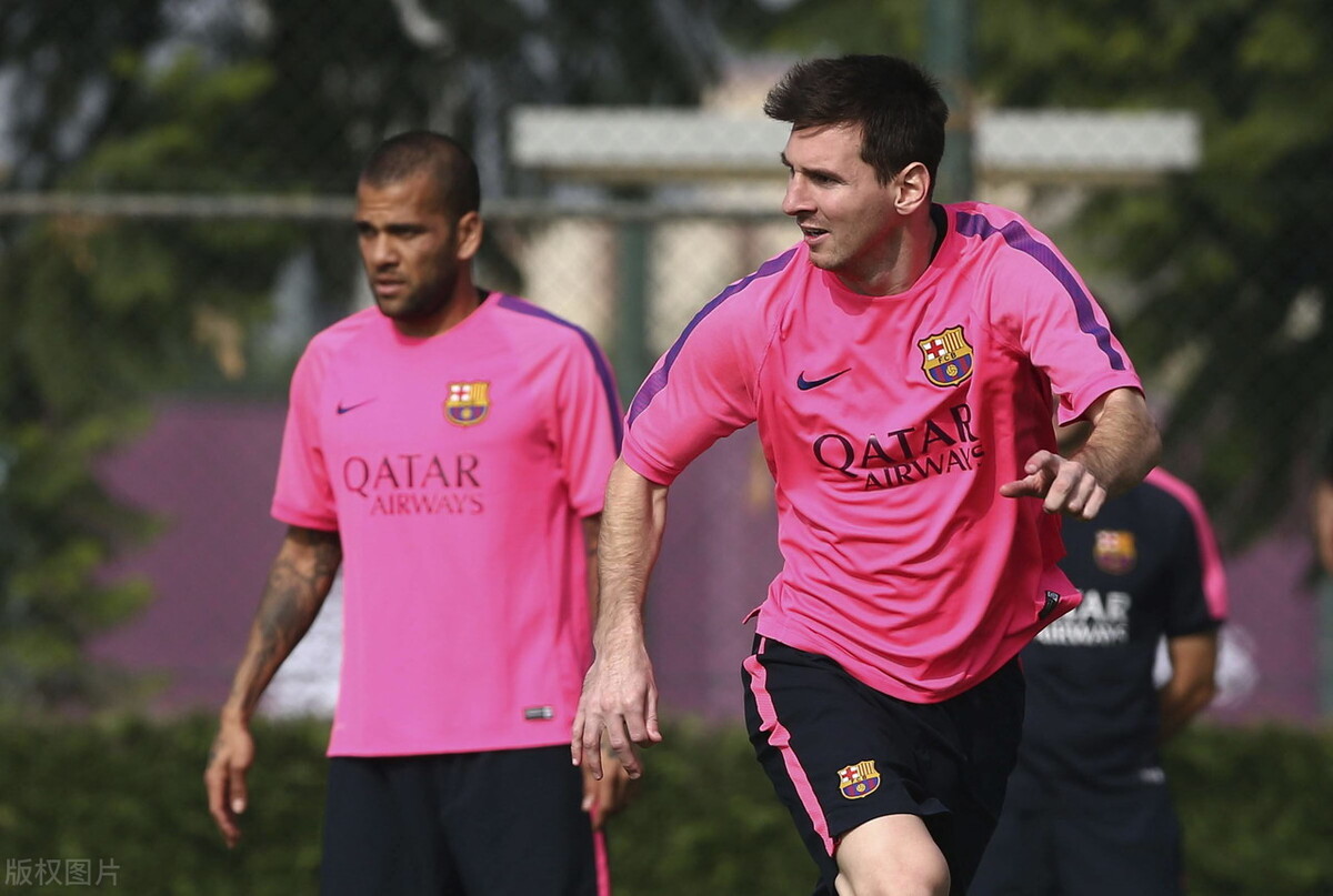 绿茵场上的惊艳,绿茵场上的倩影