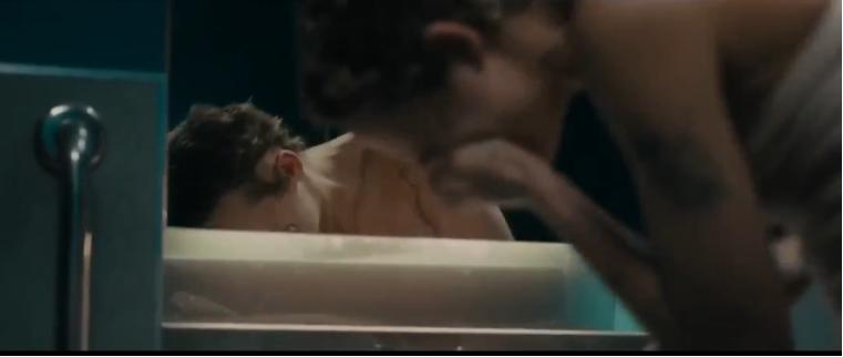 全裸出镜？*伦乱**产子？全程马赛克才能播的戛纳金棕榈