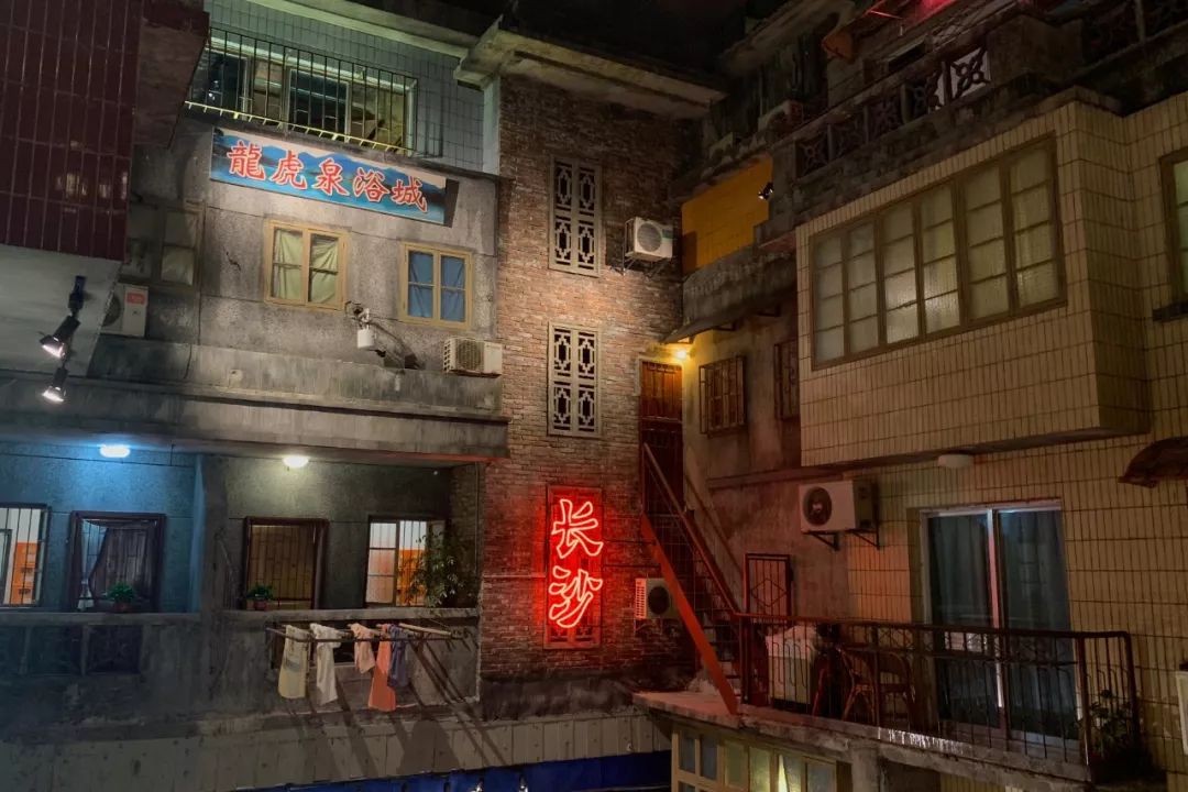 享受这个城市的美好,感受长沙这座不夜城