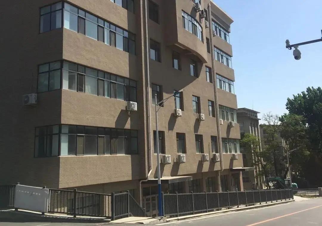 2021级本科生入学报到须知,大一新生报到家长需要做什么