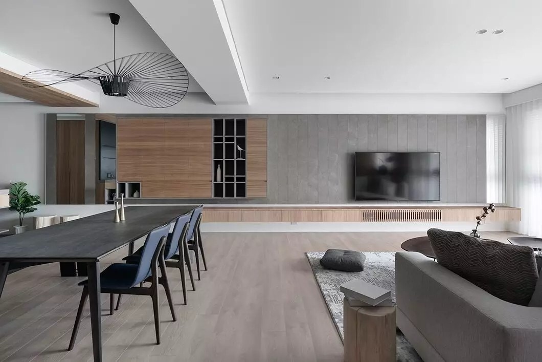 现代简约风电视背景墙装修风格,原木色电视背景墙效果图简约