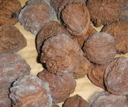 手串发霉退浆了怎么办,沉香手串发霉了怎么处理