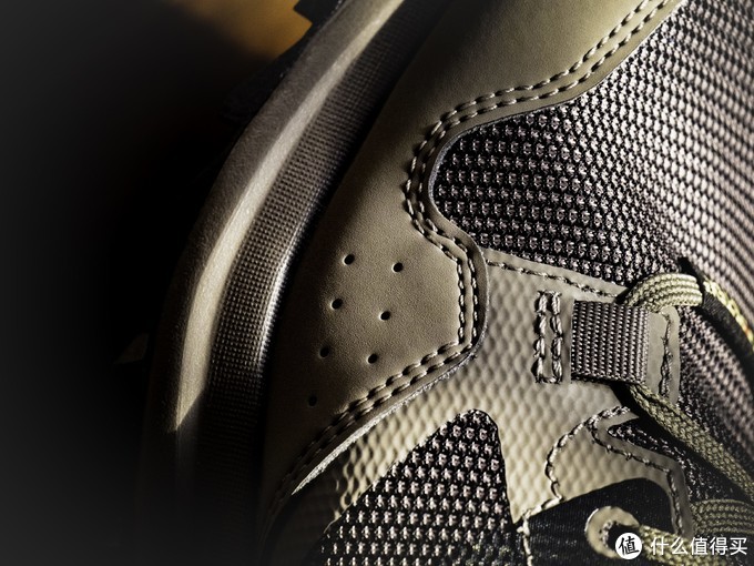 adidas阿迪达斯男子运动鞋,阿迪达斯新款球鞋测评