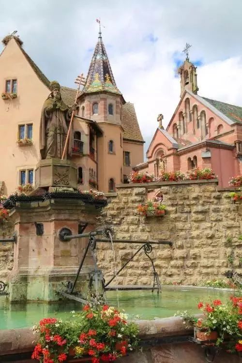 网友评出全球最值得去的50个地方,cnn评世界十大绝美旅行地