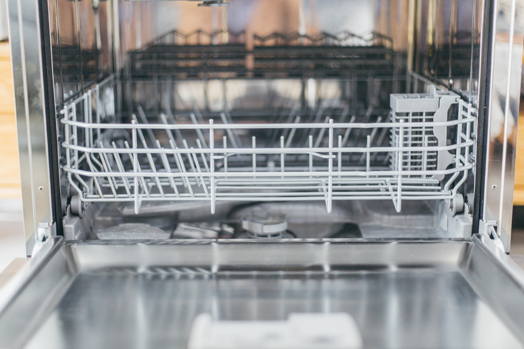 嵌入式洗碗机西门子优缺点,西门子13套嵌入式洗碗机拆解