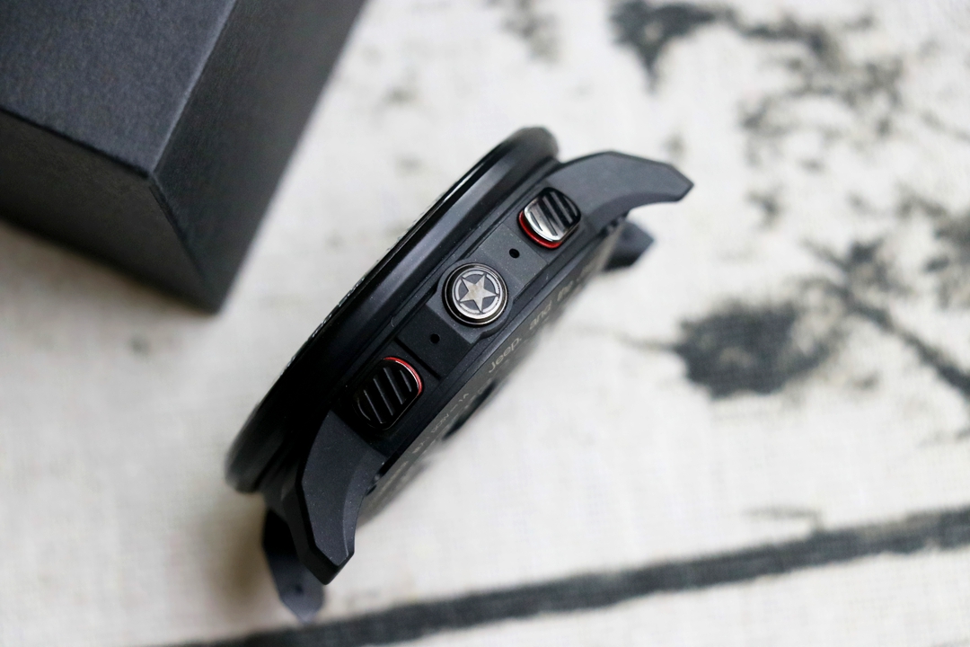 可以独立插卡登录微信的jeep手表,jeep可以插卡的手表哪个比较好