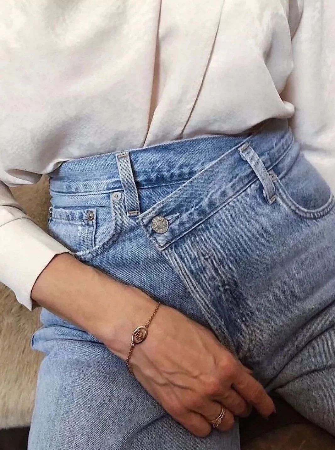 小心机简约设计风格,设计感小心机不规则假两件