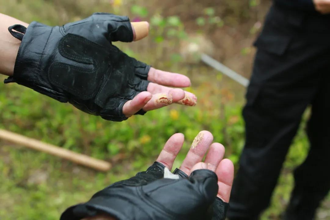特警全面开展全警实战大练兵,燃到爆直击重庆特警实战大练兵
