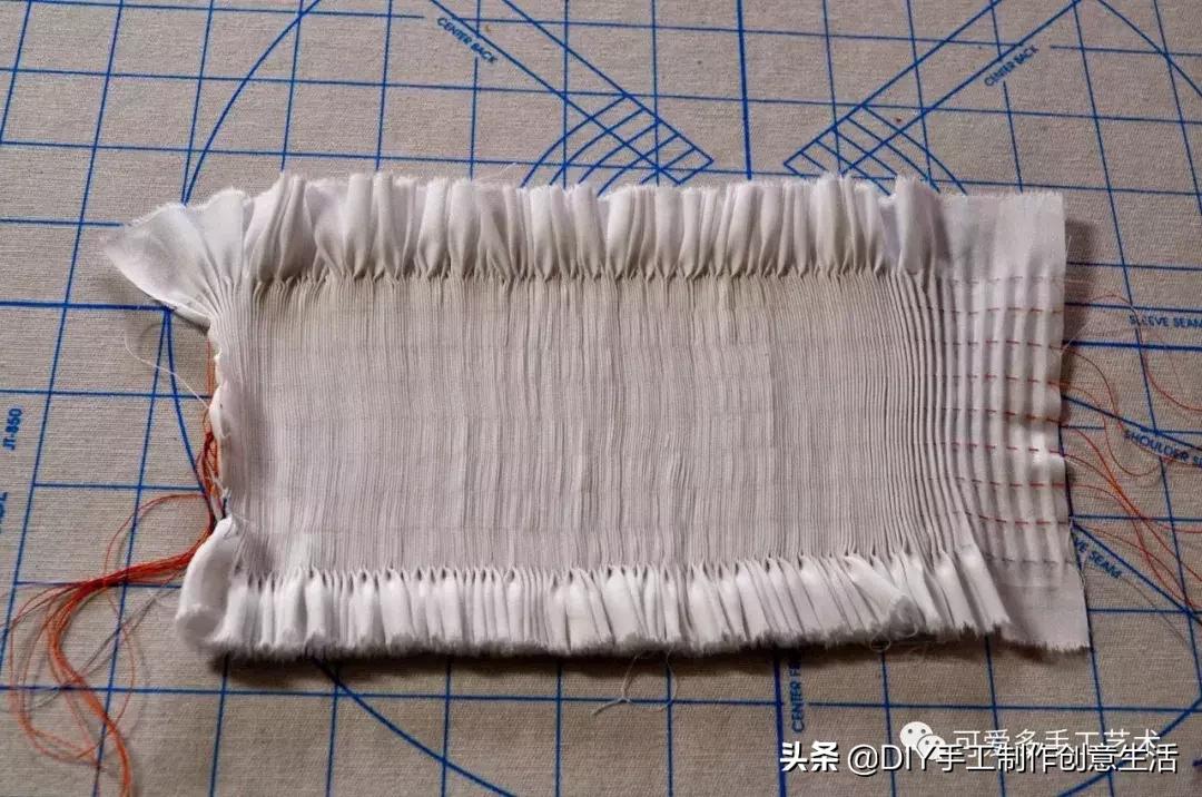 棒针织百褶裙边花样视频,编织收缩小包