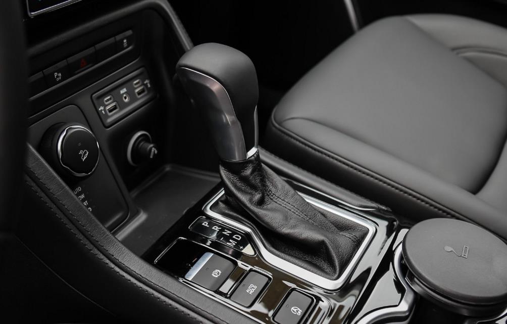 叫好不叫座车，起步2.0T+9AT，比汉兰达便宜的指挥官为何没人买？