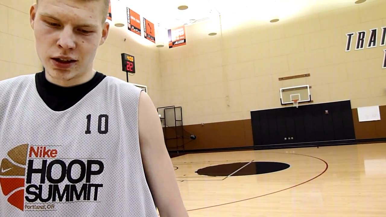 用9根手指投出联盟第1的三分命中率！10段小故事带你认识马刺妖星