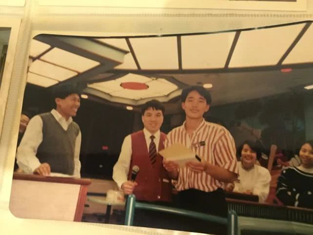 招18万人!麦当劳深圳掌门人:不管前浪后浪,追求梦想就是“年轻人”