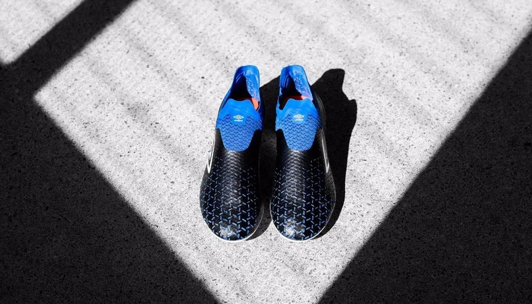 足球世界最新更新,足球最新球鞋