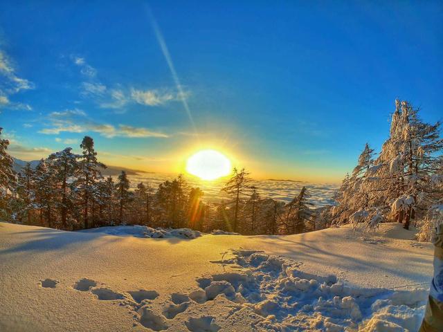 去西安旅游可以不请导游,来西安不爬华山会后悔吗