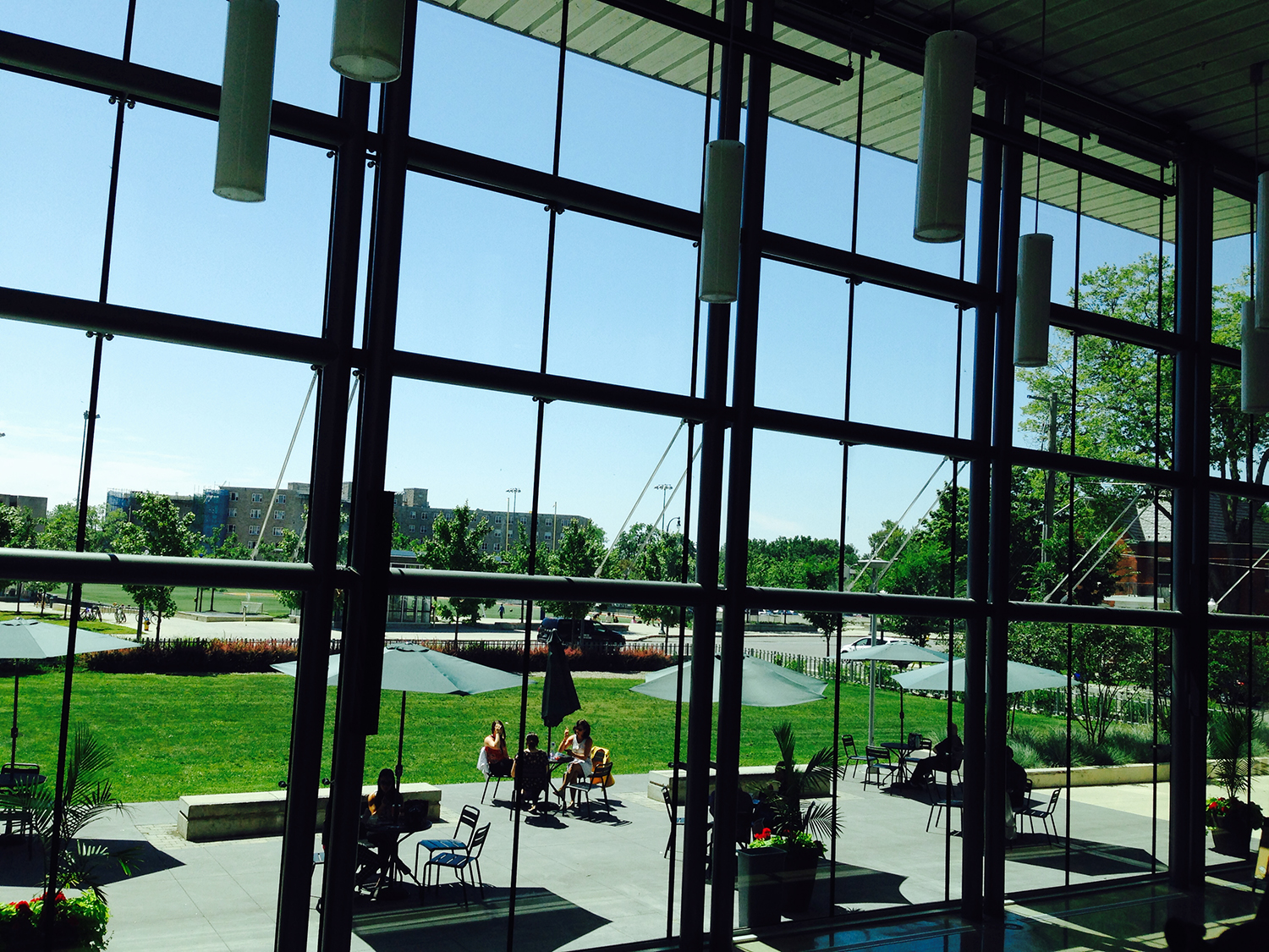 加拿大和美国出入境,入境加拿大哪些东西我们不能带