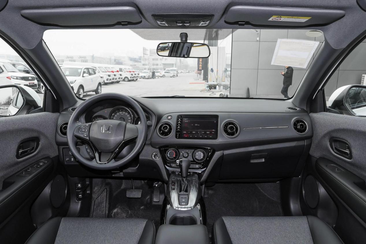 油耗低自动挡性价比高的车suv,油耗低自动挡轿车4-6万