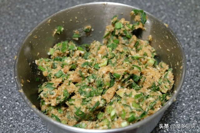 大包子的包子皮,妈妈蒸的大包子美味