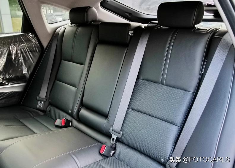 本田歌诗图2.4豪华版价格,本田歌诗图车型对比