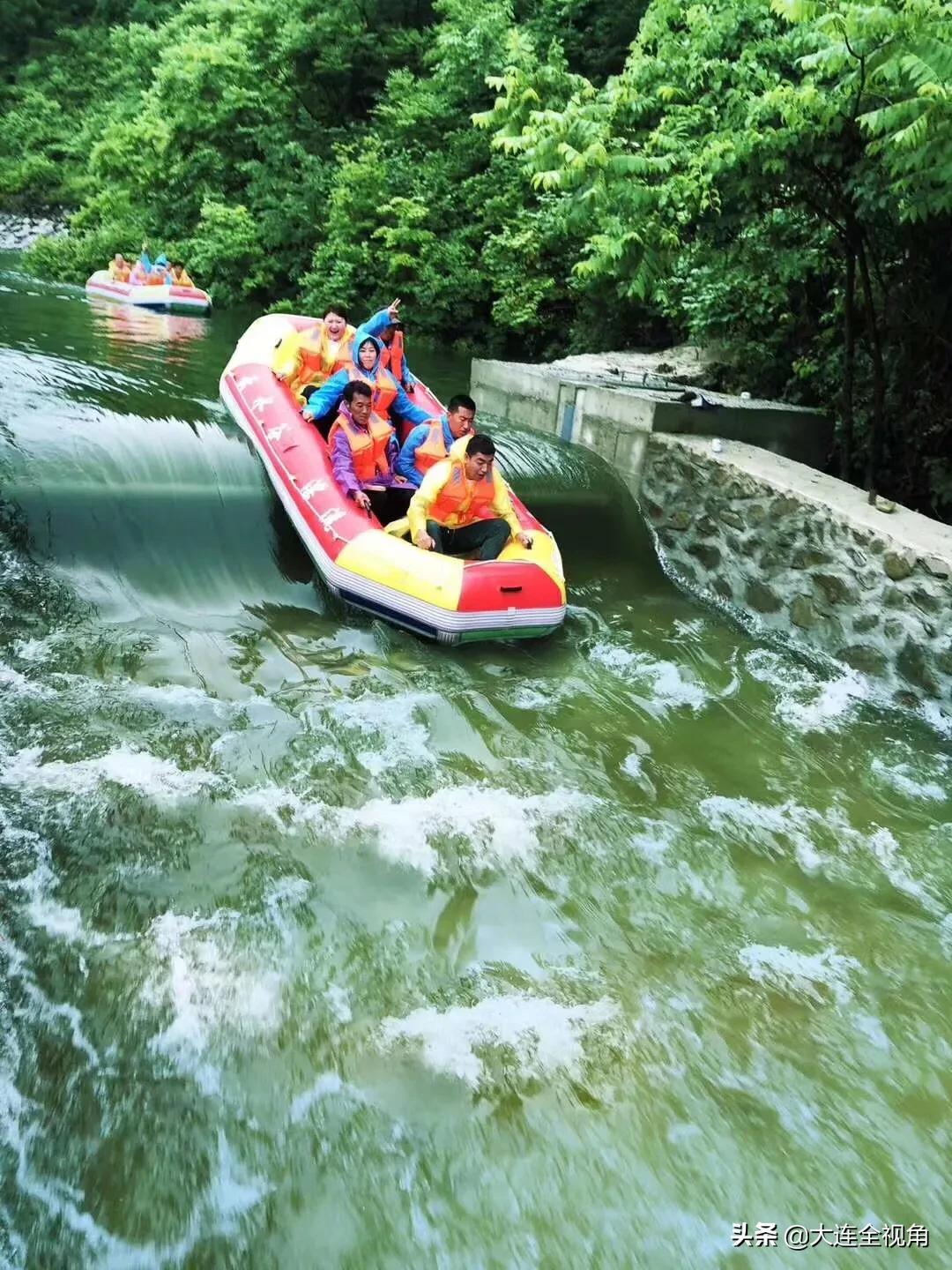 大连云水谷漂流地址,刺激漂流大峡谷