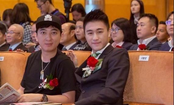 lpl电竞选手背后的故事,lpl中国电竞市场分析