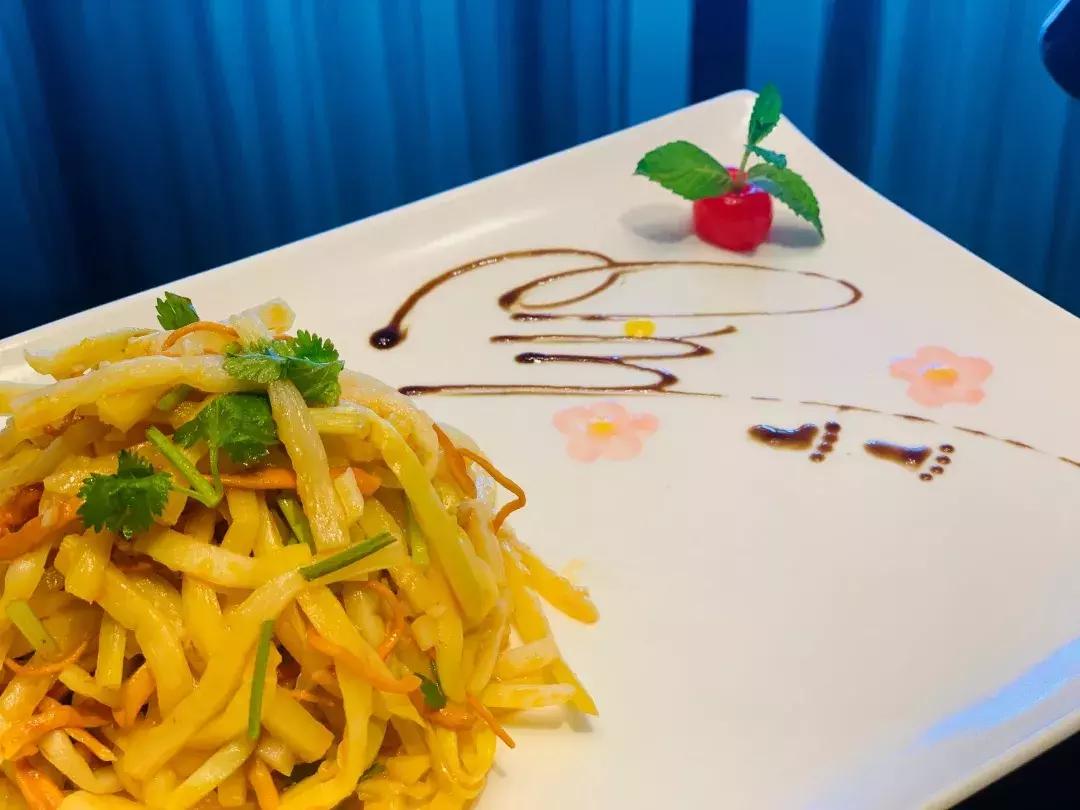 三亚凤凰岛浪漫之旅海上度假酒店,玩转三亚攻略