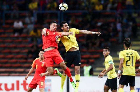 中国足球历史十大奇葩事件,中国足球队5号球员乌龙球