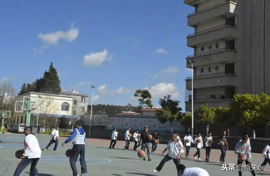 鏄嗘槑璇勪笂鍏ㄧ悆涓夌嚎鍩庡競,鏄嗘槑鏈夊彲鑳芥垚涓哄叏鐞冧笁绾垮煄甯傚悧