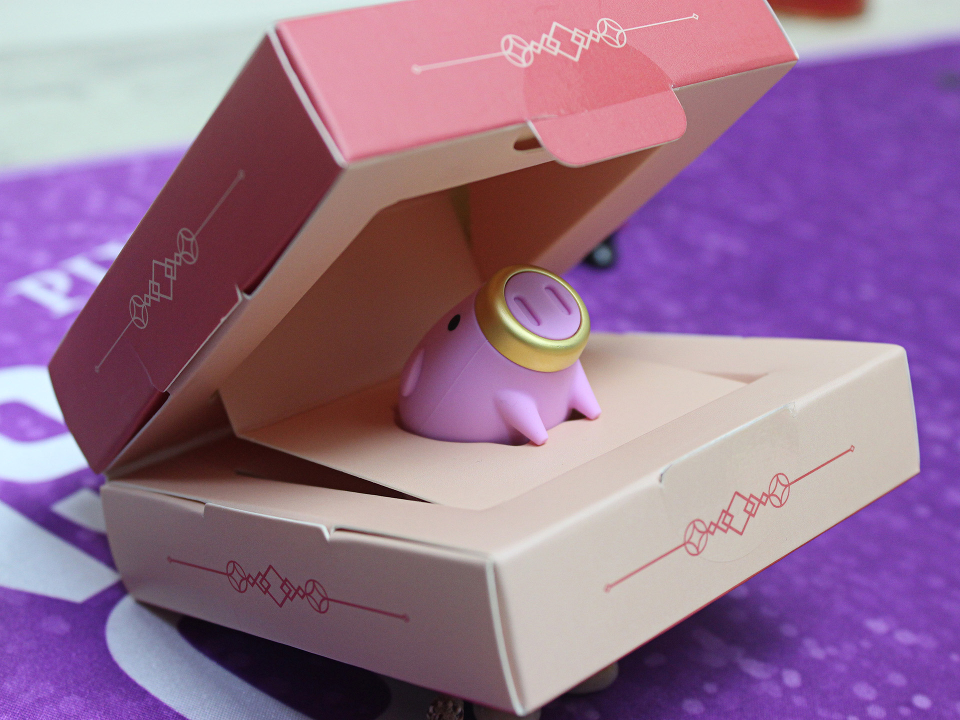 我不是佩奇,金士顿64G猪年生肖U盘悄悄萌到身边