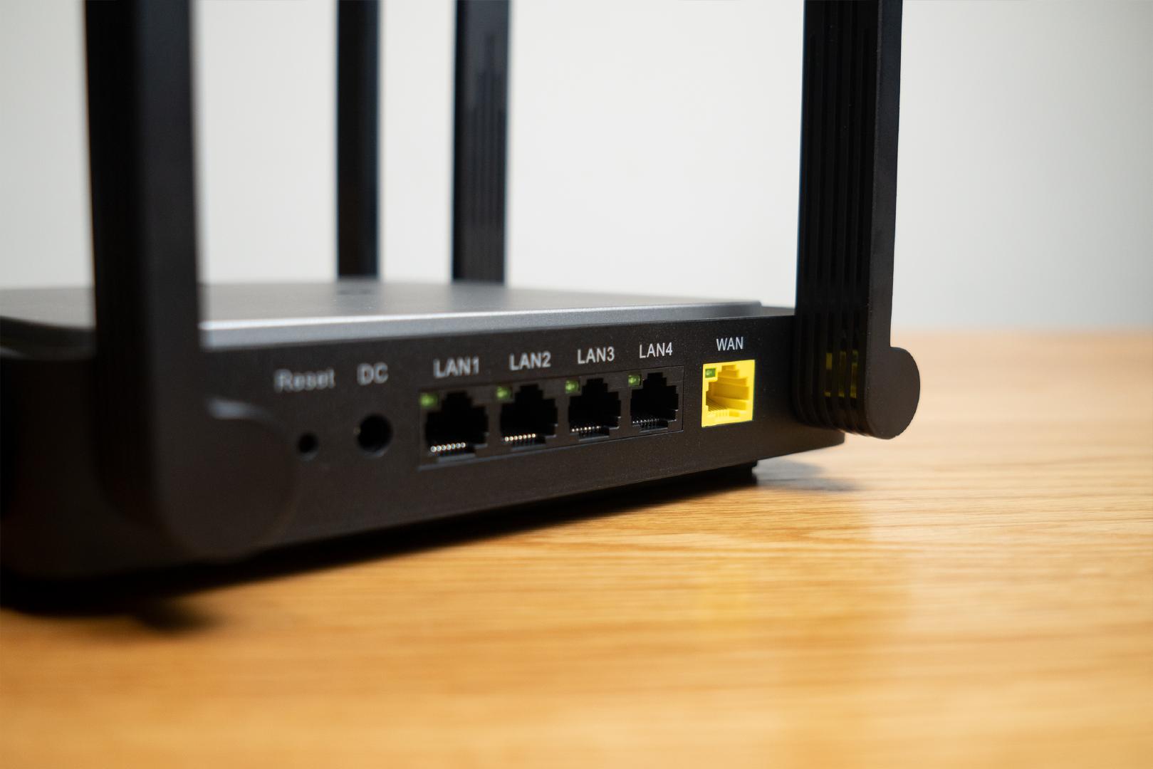 锐捷星耀X32PRO路由器,锐捷星耀x32pro2.4g网络慢