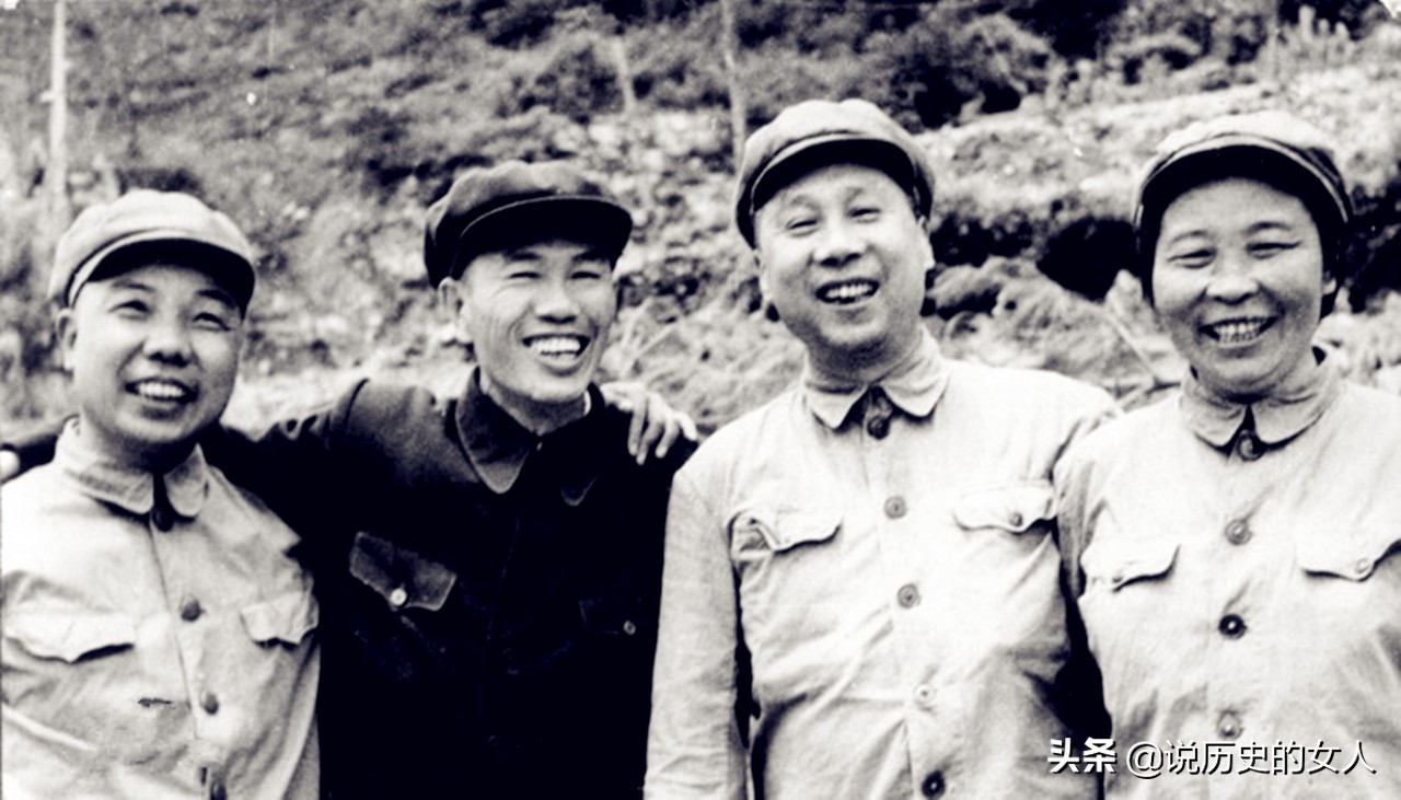 她当童养媳常遭家暴，成女将军后回家探亲遇到前夫，如何解决之？