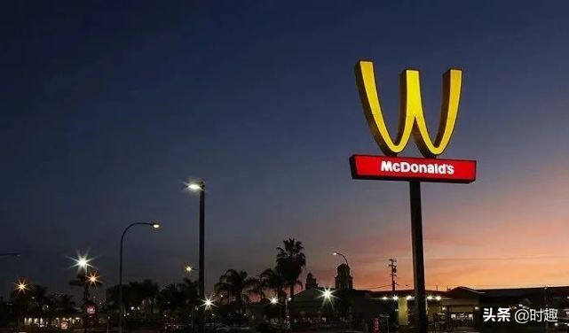 喜茶logo为什么只有上半身,喜茶logo全身图