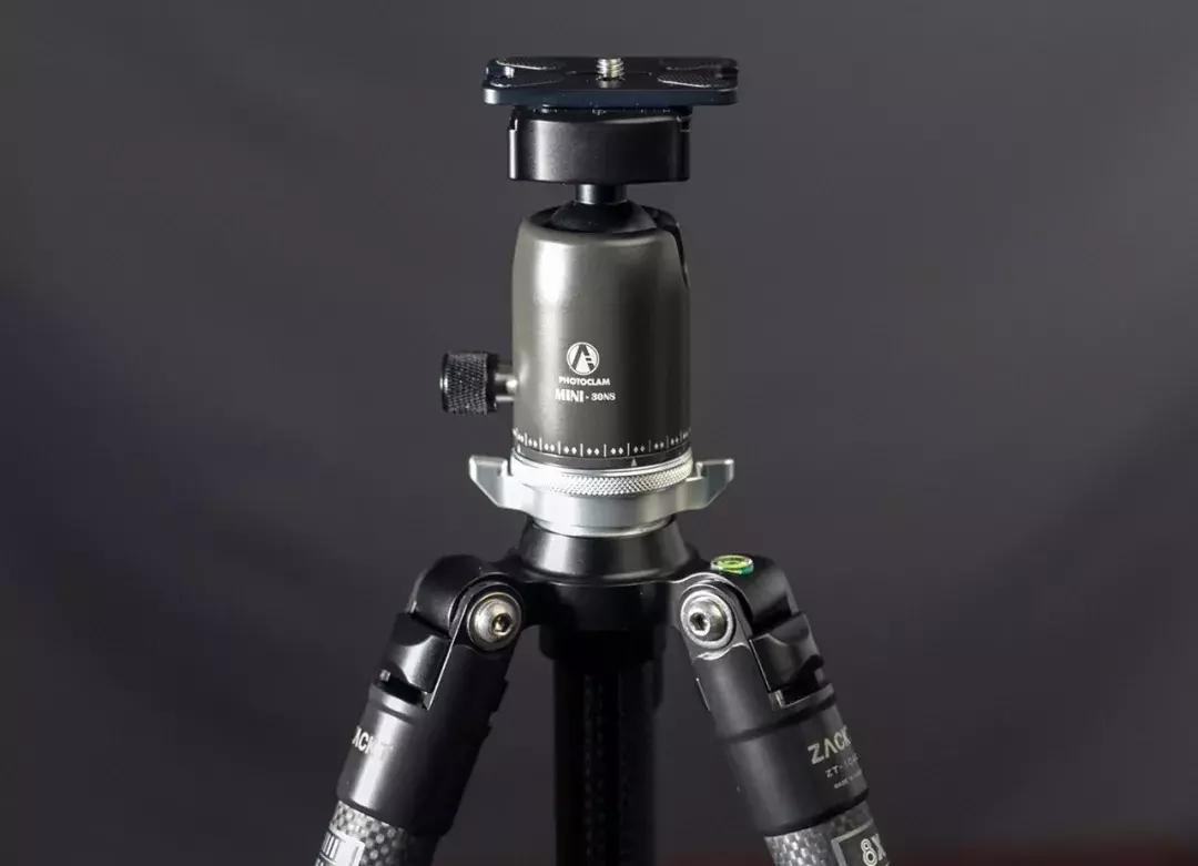 什么牌子的手机三脚架好用,什么样的三脚架好用