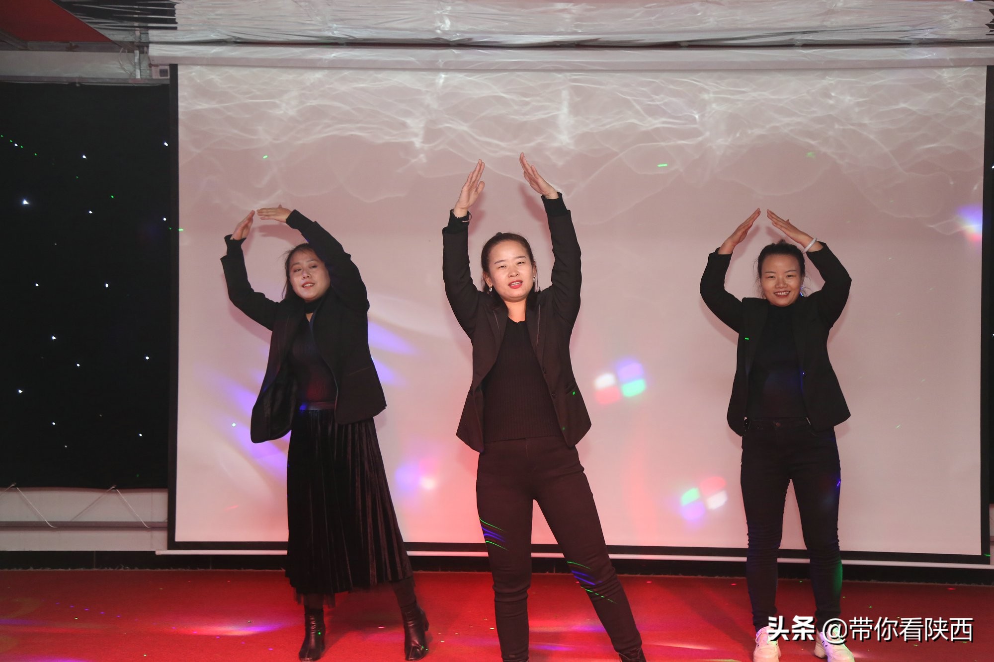 谷泽天下生态农场走进渭南市景华医养院举办重阳节爱心慰问活动