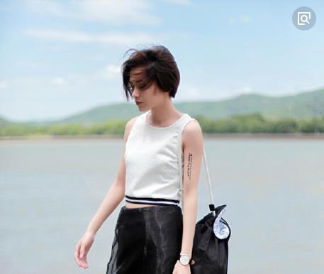 分开后男人放不下一个女人的表现,男人放不下一个女人的五大表现